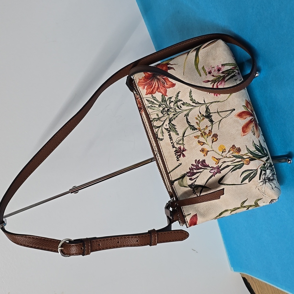 Dana Buchman Vintage Floralcore Double Zipper Closure Adjustable Crossbody Bag